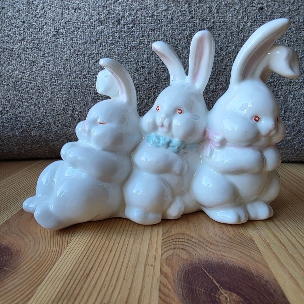 Vintage Ceramic Bunny Figurine Trio White Rabbits Decor Cute Rabbits - Picture 3 of 14